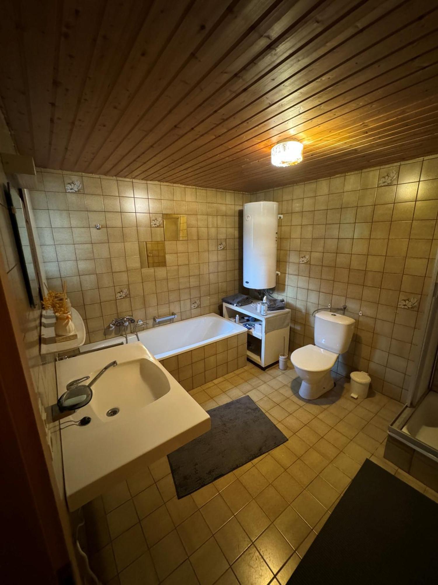 Freundliche 2-Zimmer-Erdgeschosswohnung Mit Garten In Seeberg Sonntag 외부 사진
